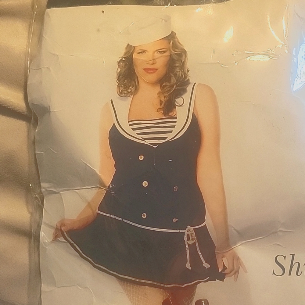 Halloween Plus Size Shipmate Costume